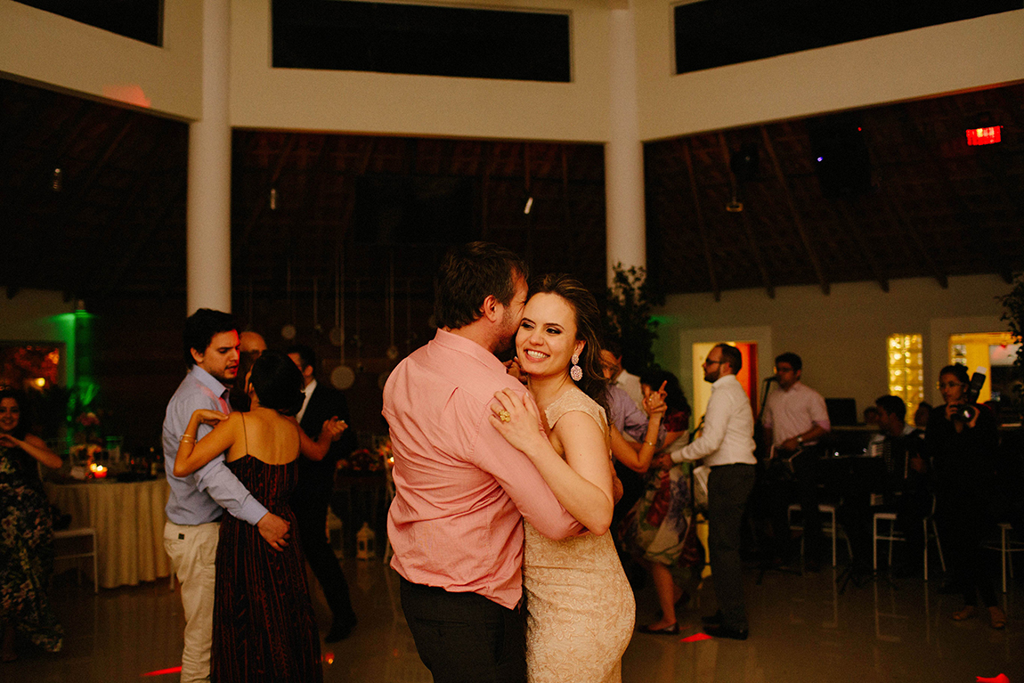 mariana-alves-fotografia-casamento-curitiba-willian-tais (471)