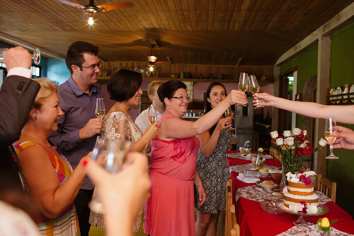 mariana-alves-fotografia-casamento-civil-curitiba-restaurante-pasargada-fabi-andre (230)