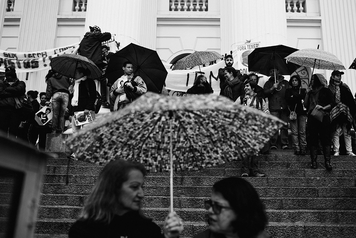 mariana-alves-fotografia-curitiba-dilma-circo-da-democracia (11)