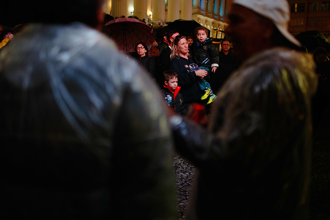 mariana-alves-fotografia-curitiba-dilma-circo-da-democracia (153)