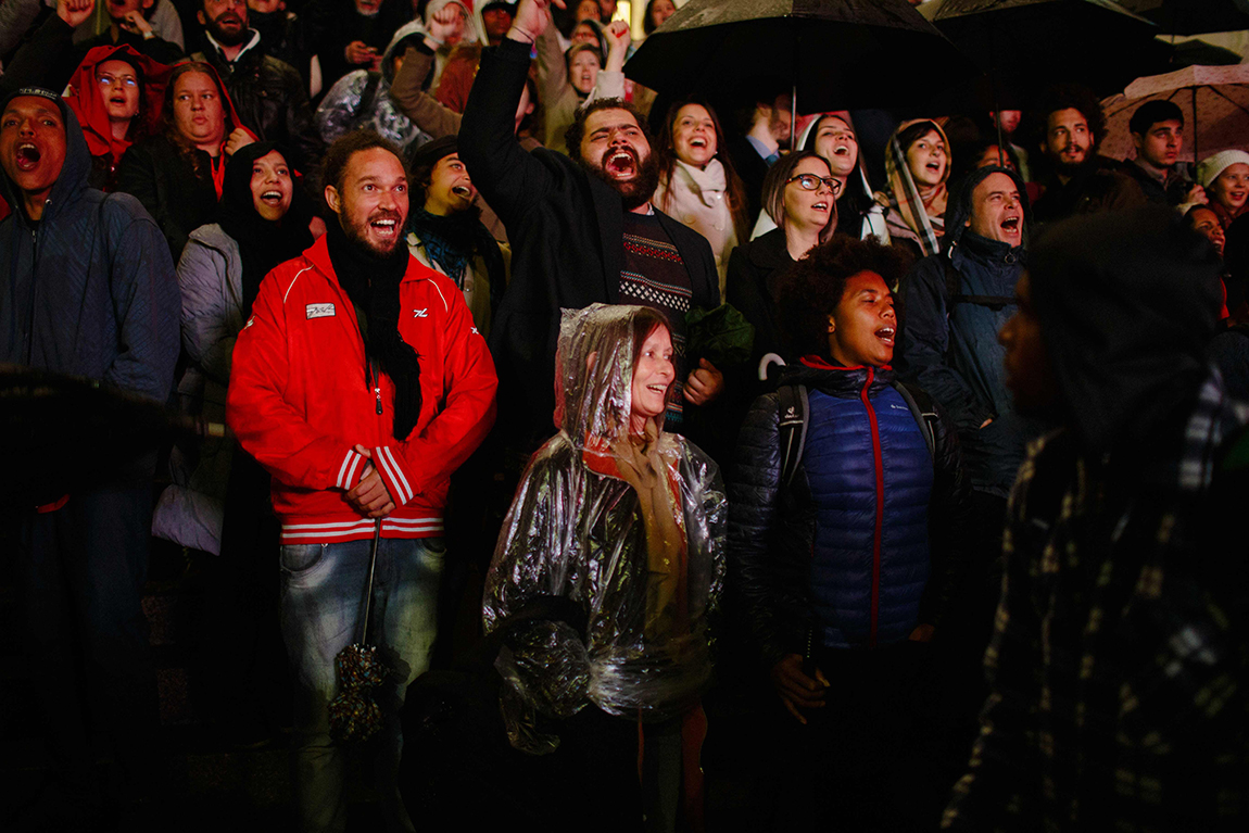 mariana-alves-fotografia-curitiba-dilma-circo-da-democracia (156)