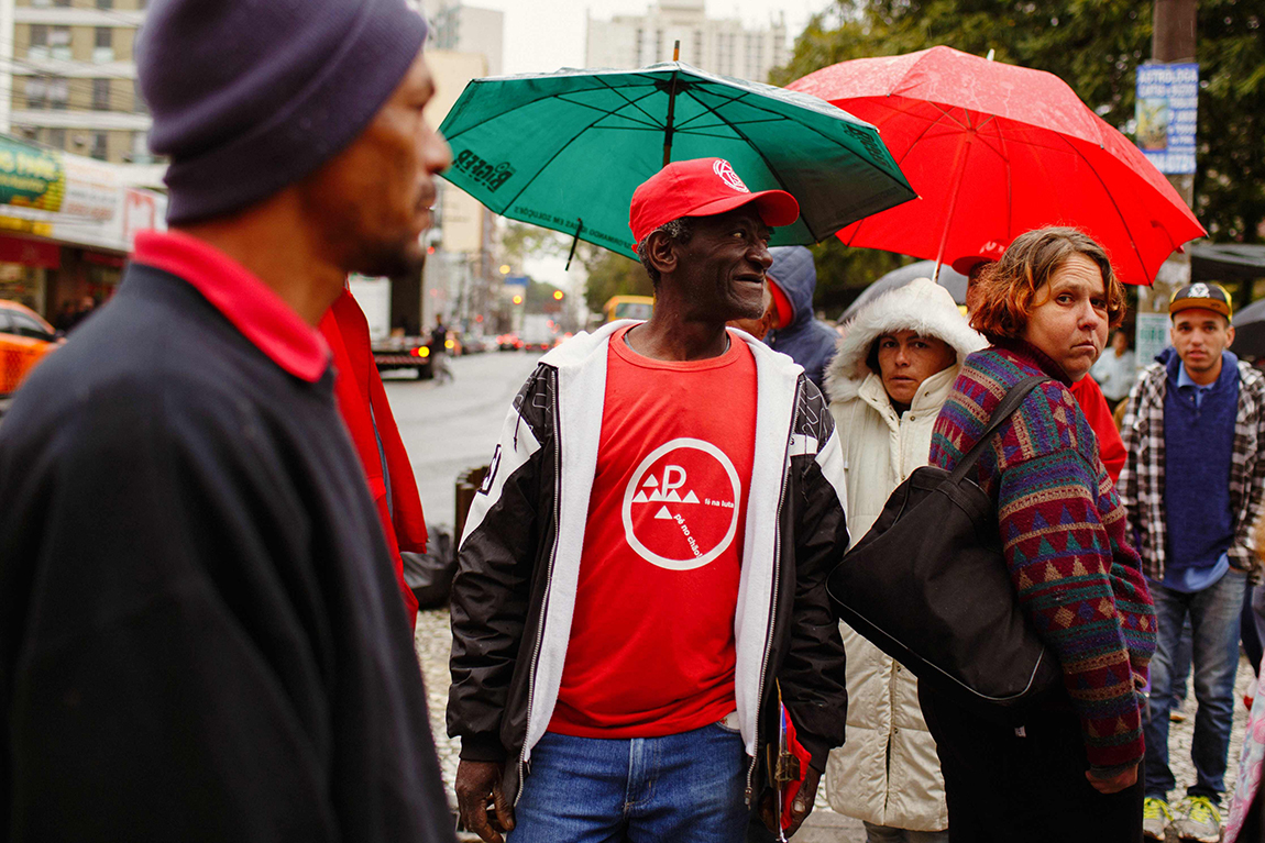 mariana-alves-fotografia-curitiba-dilma-circo-da-democracia (6)