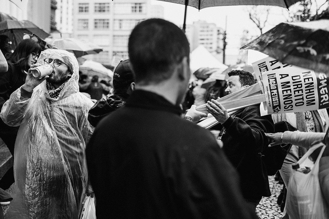 mariana-alves-fotografia-curitiba-dilma-circo-da-democracia (66-3)