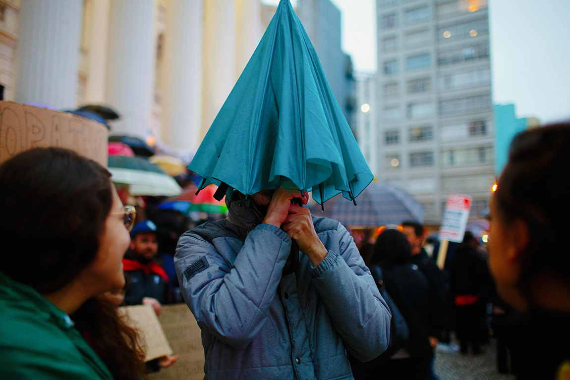 mariana-alves-fotografia-curitiba-dilma-circo-da-democracia (96)